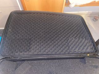 Custodia semi-rigida UDG per console DJ