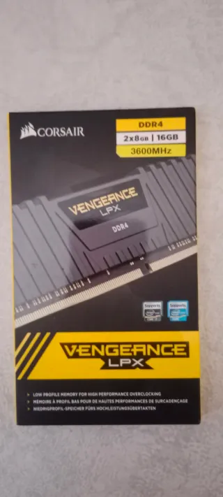 Placa base + memoria RAM