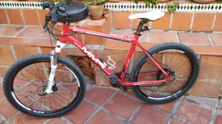 Bicicleta MMR Kuma Roja
