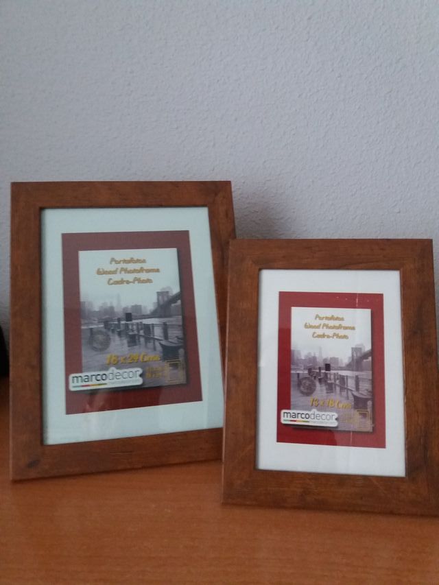 Conjunto 2 Marcos Fotos Madera 18x24 y 13x18
