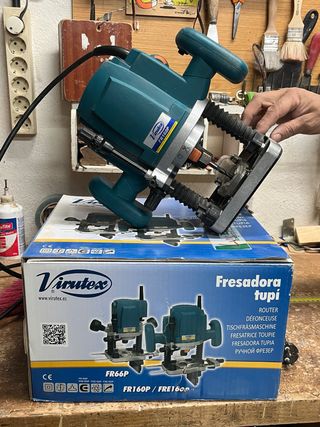 Fresadora Virutex FR160P Profesional