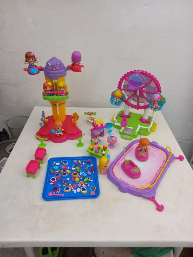 Parque de atracciones Pinypon con muñecos