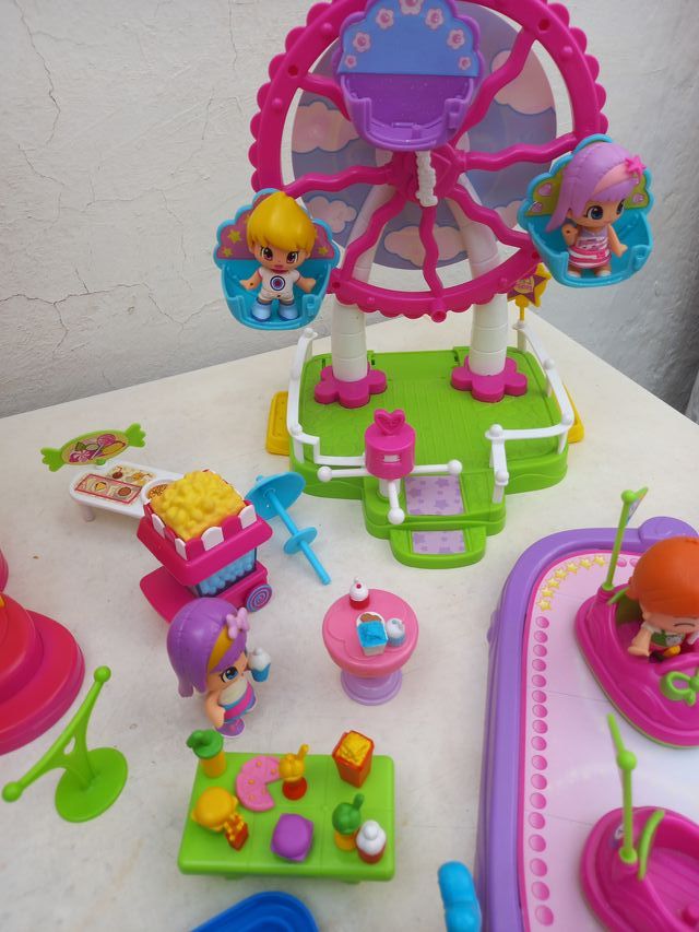 Parque de atracciones Pinypon con muñecos
