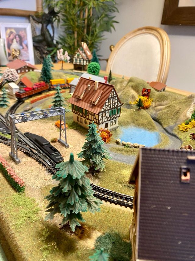 Maqueta Tren IberTrain Años 80 Remodelada