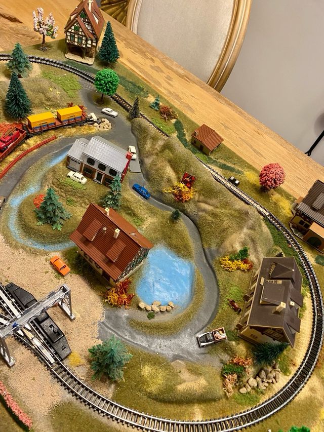 Maqueta Tren IberTrain Años 80 Remodelada