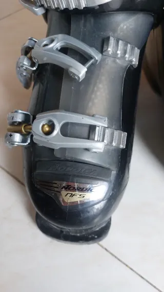 Botas de esquí mujer Nordica Cruise NFS negras. 2