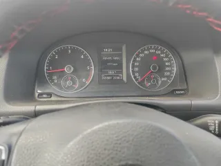 Volkswagen Touran 2011