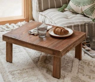 Mesa de centro en madera recuperada
