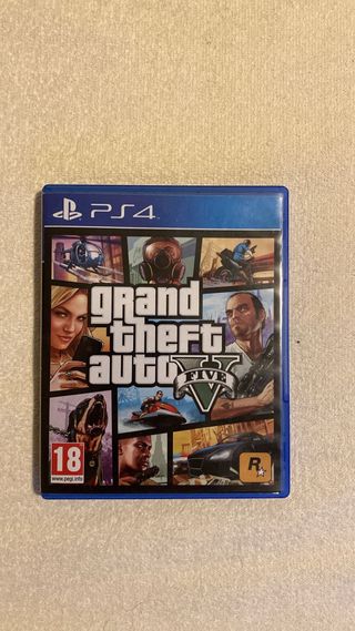 PS4 500GB + 4 Mandos + 4 Juegos + cableado