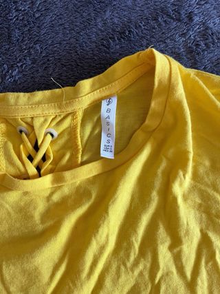 Camiseta amarilla manga corta