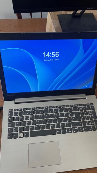 Lenovo Ideapad 330-15IKB Plata