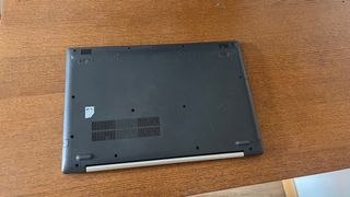 Lenovo Ideapad 330-15IKB Plata