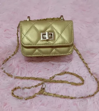 Mini bolso dorado