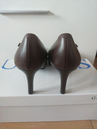 Zapatos HUGO BOSS Piel Marrón NUEVOS sin estrenar 