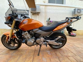Honda CB600F Hornet - Muy cuidada.