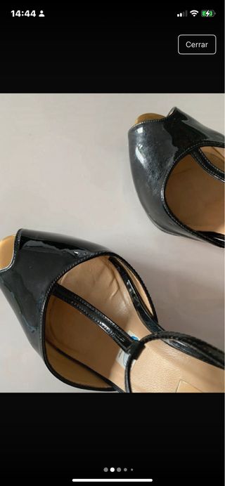 Zapatos Sandalia Charol LODI Negro y Dorado