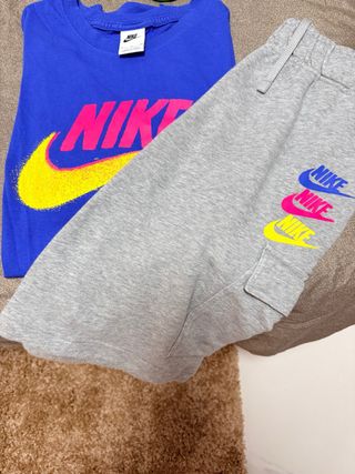 Conjunto Nike Camiseta y Pantalón Corto