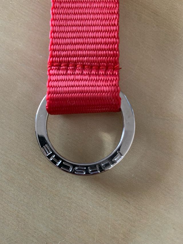 Llavero Porsche Rojo