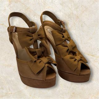 Sandalias Cubanas Marrones con Lazo