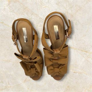 Sandalias Cubanas Marrones con Lazo