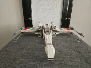 Lego Star Wars 9493 X-wing Starfighter.