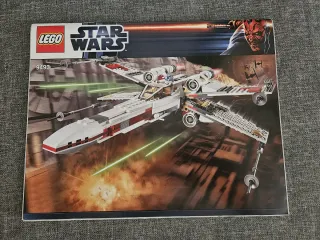 Lego Star Wars 9493 X-wing Starfighter.