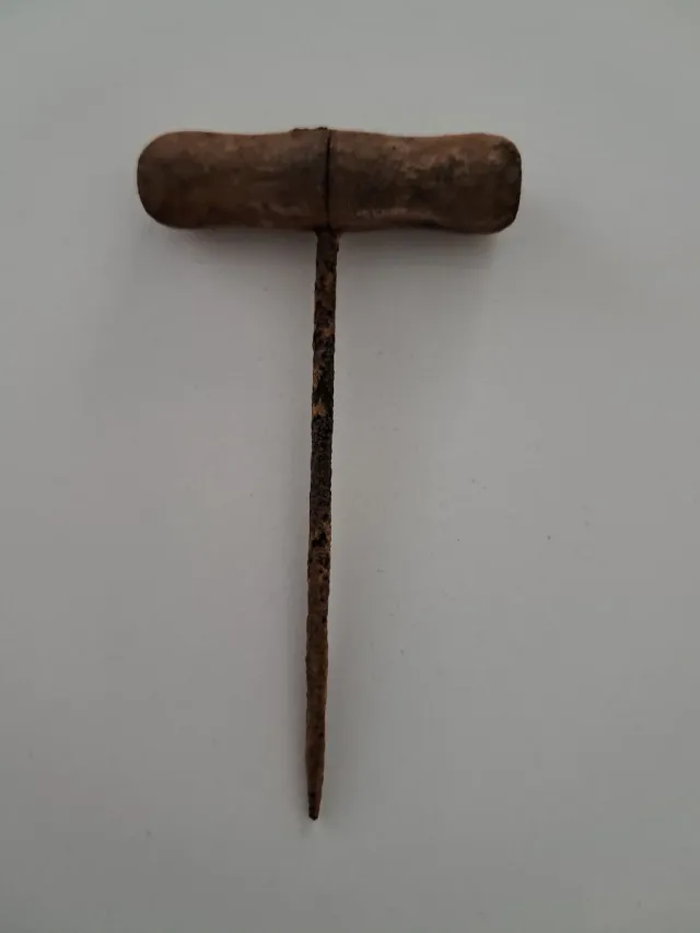 Barrena y punzón carpintería vintage