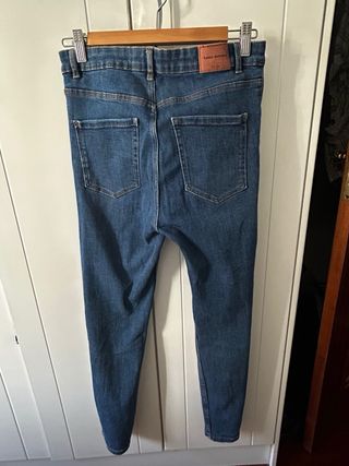 Pantalón vaquero Zara Talla 40