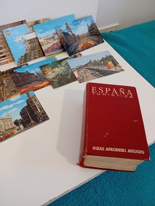  25 Guerrero del antifaz y 100 postales de Europa 