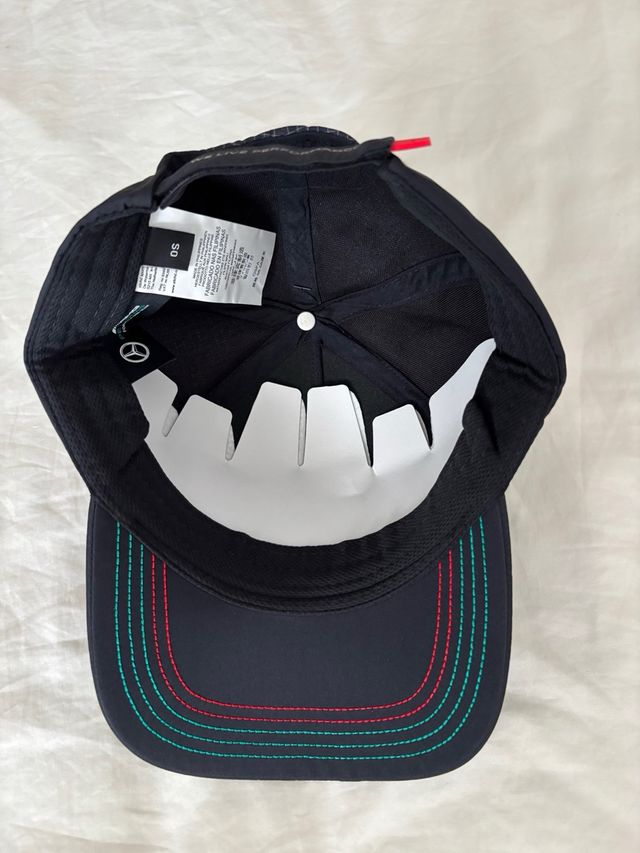 Gorra Mercedes AMG Petronas F1 Negra