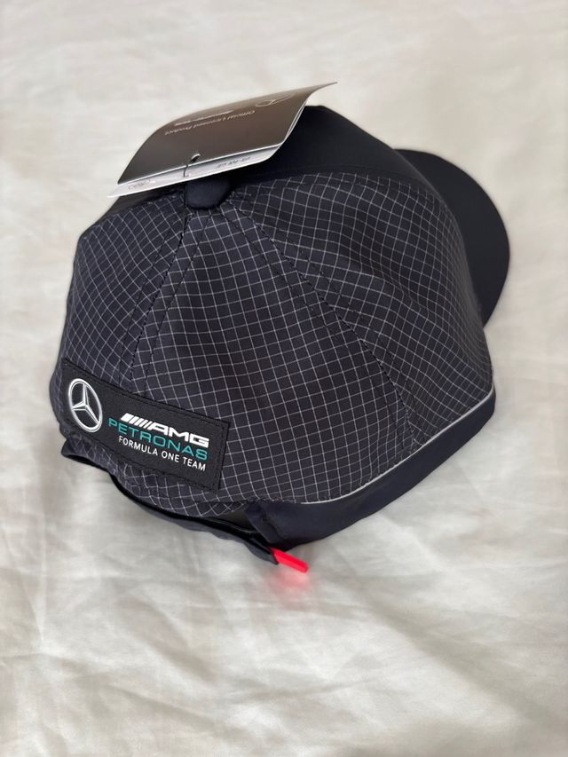 Gorra Mercedes AMG Petronas F1 Negra