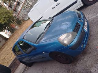 Renault Clio 2004