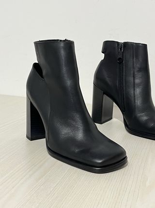 Stivaletti Calvin Klein n.37