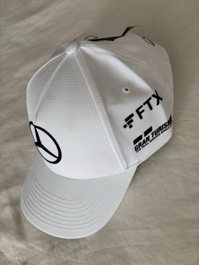 Gorra Mercedes F1 FTX Gran Turismo Blanca