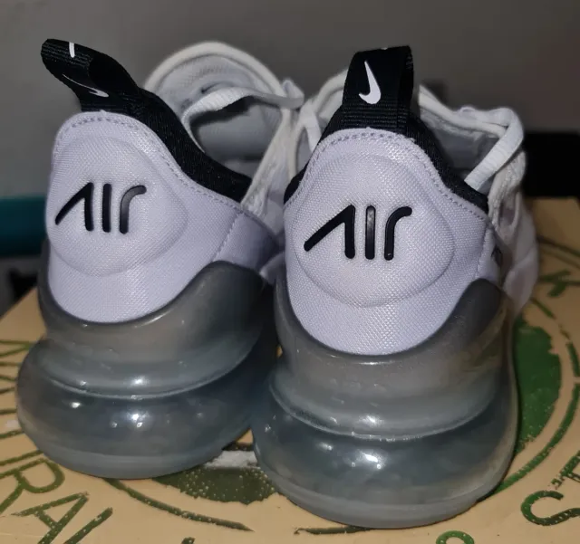 Nike Air Max 270 Blancas 