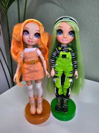 Rainbow High Jade Hunter y Poppy Rowan Muñecas