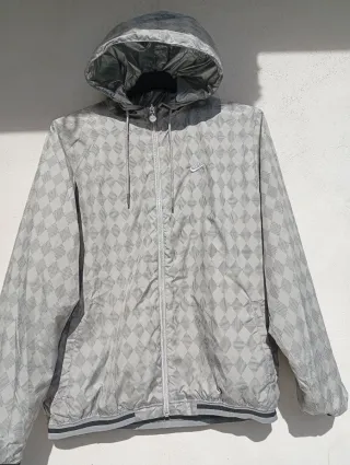 Giacca Nike Double Face Nera/Argento