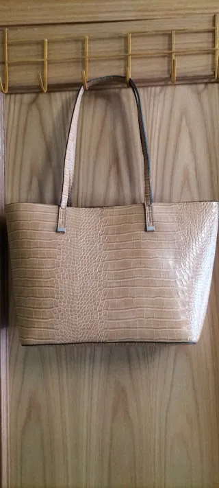 Bolso Amarillo/Dorado efecto piel