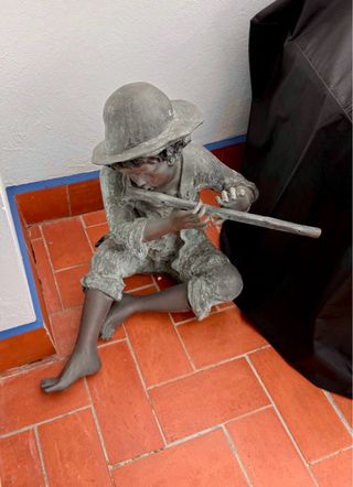 Estatua bronce flautista diseño único