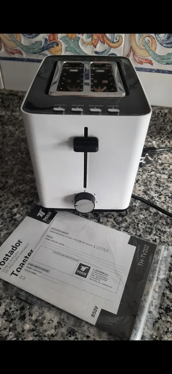 Tostadora THULOS Nueva Sin Uso
