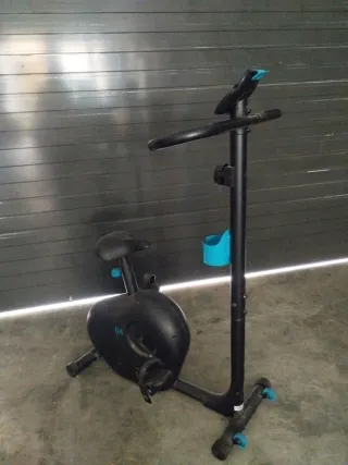 Bicicleta Estática Negra