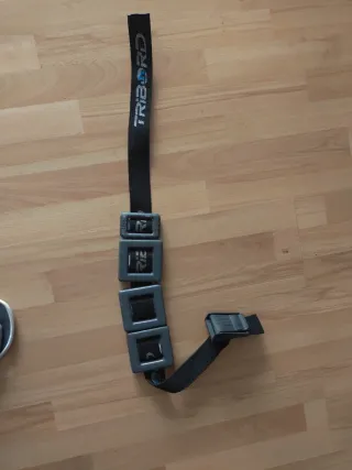 Neopreno Tribord Talla 42 (y cinturon pesos) 