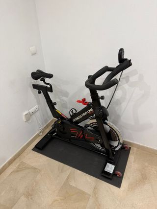Bicicleta Estática Boomerang Fitness Pro Line