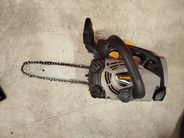 Motosierra de poda Alpina APR 527