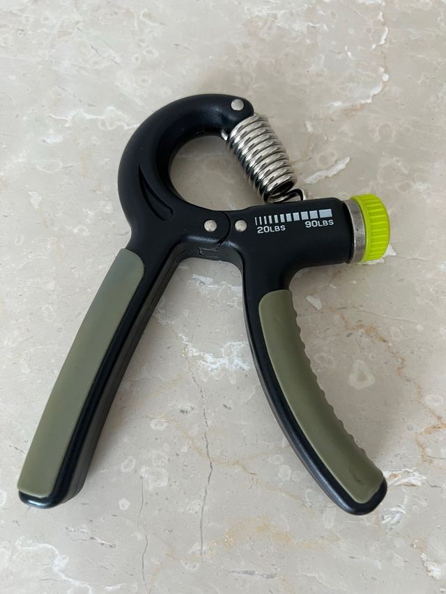 Entrenador de mano Fila ajustable