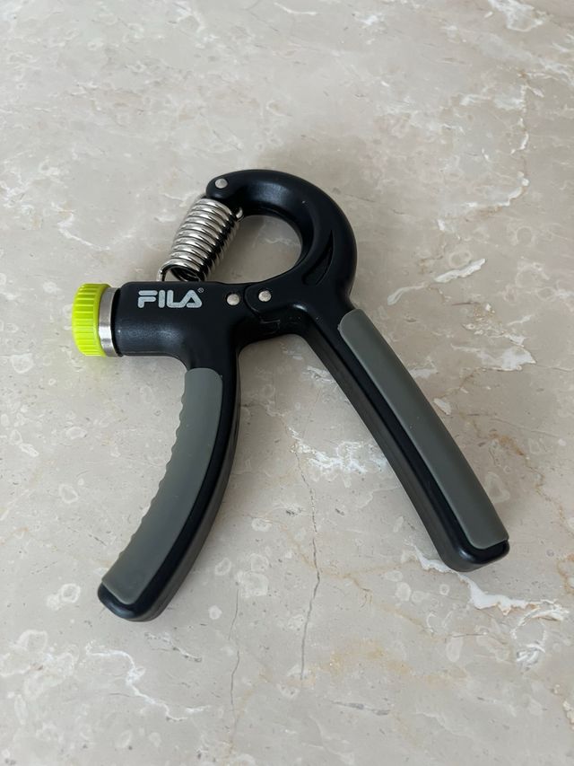 Entrenador de mano Fila ajustable