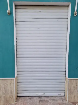 Puerta enrollable metálica de aluminio reforzazado