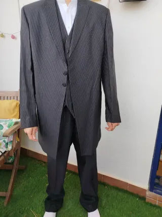 Traje de novio raya diplomática