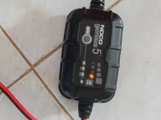 Noco Genius 5 Cargador baterías