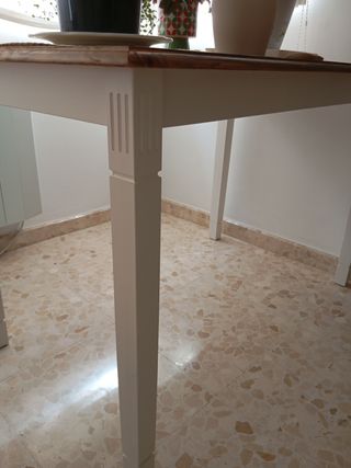 Mesa Jysk 70x115 cm